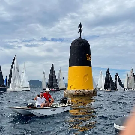 Voiles St Tropez Apartements